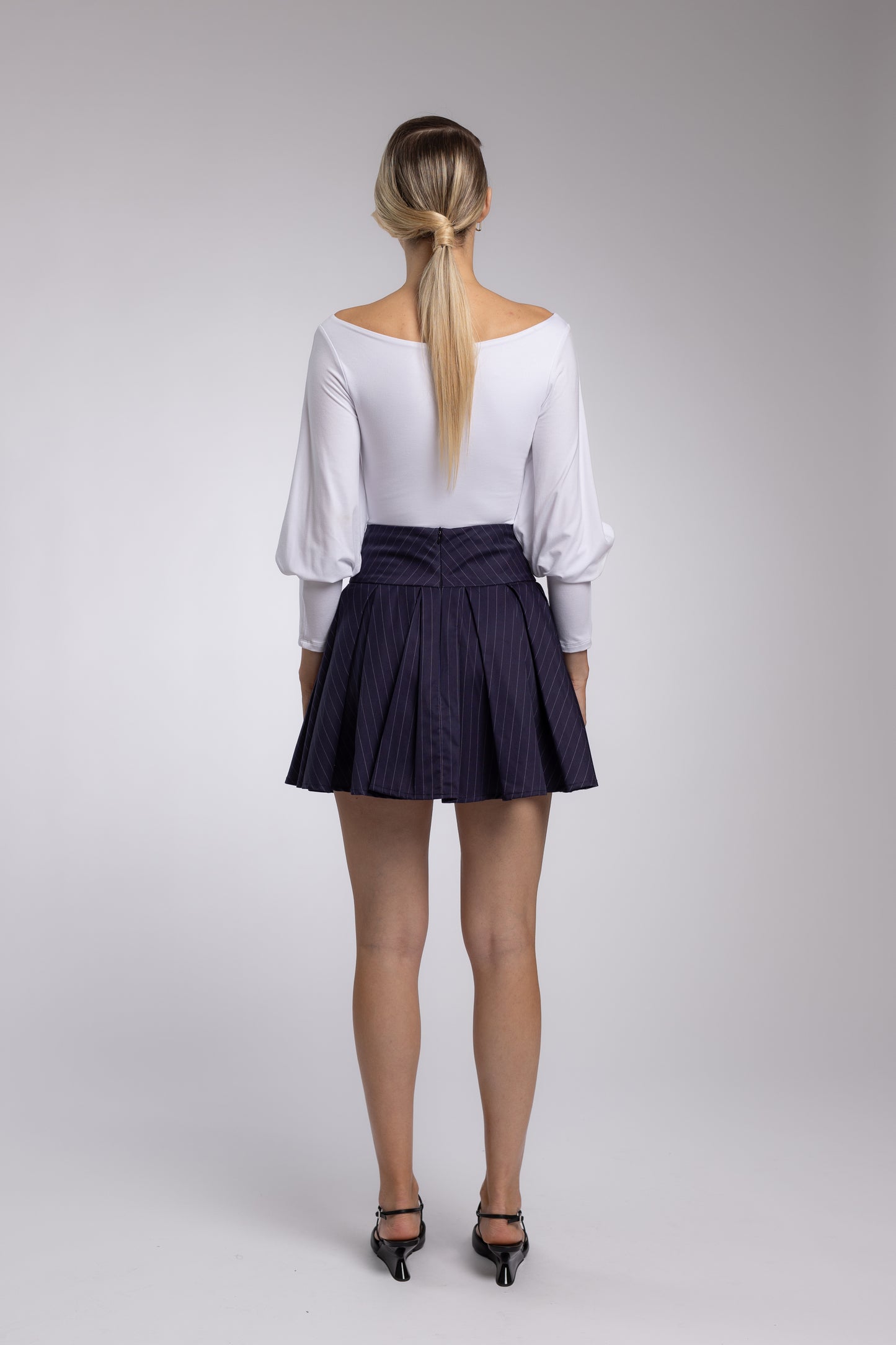 
                  
                    CEYLON SKIRT
                  
                