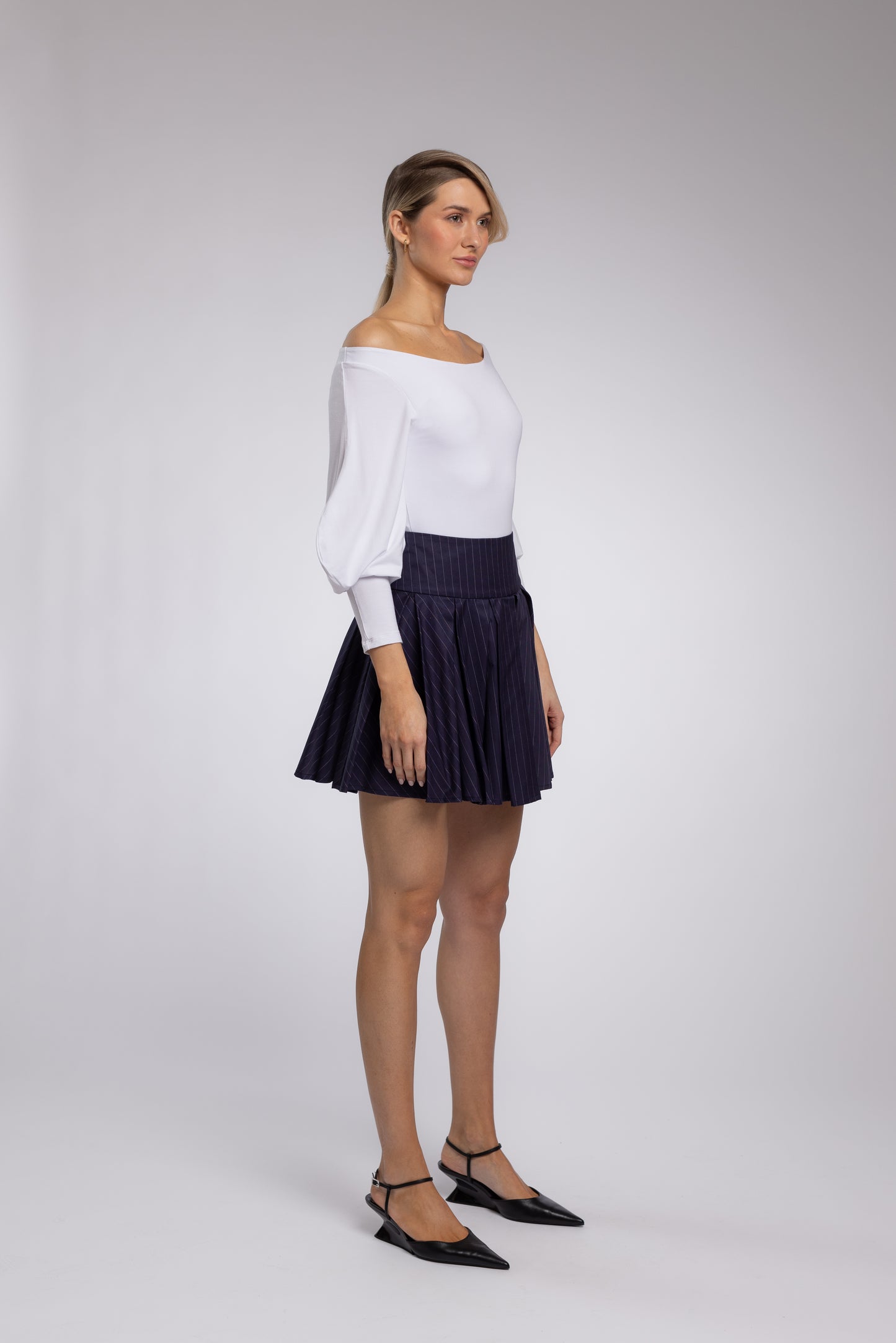 
                  
                    CEYLON SKIRT
                  
                