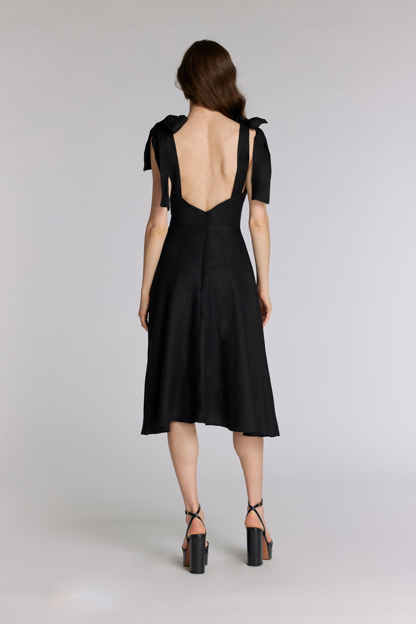 
                  
                    APHRODITE dress
                  
                