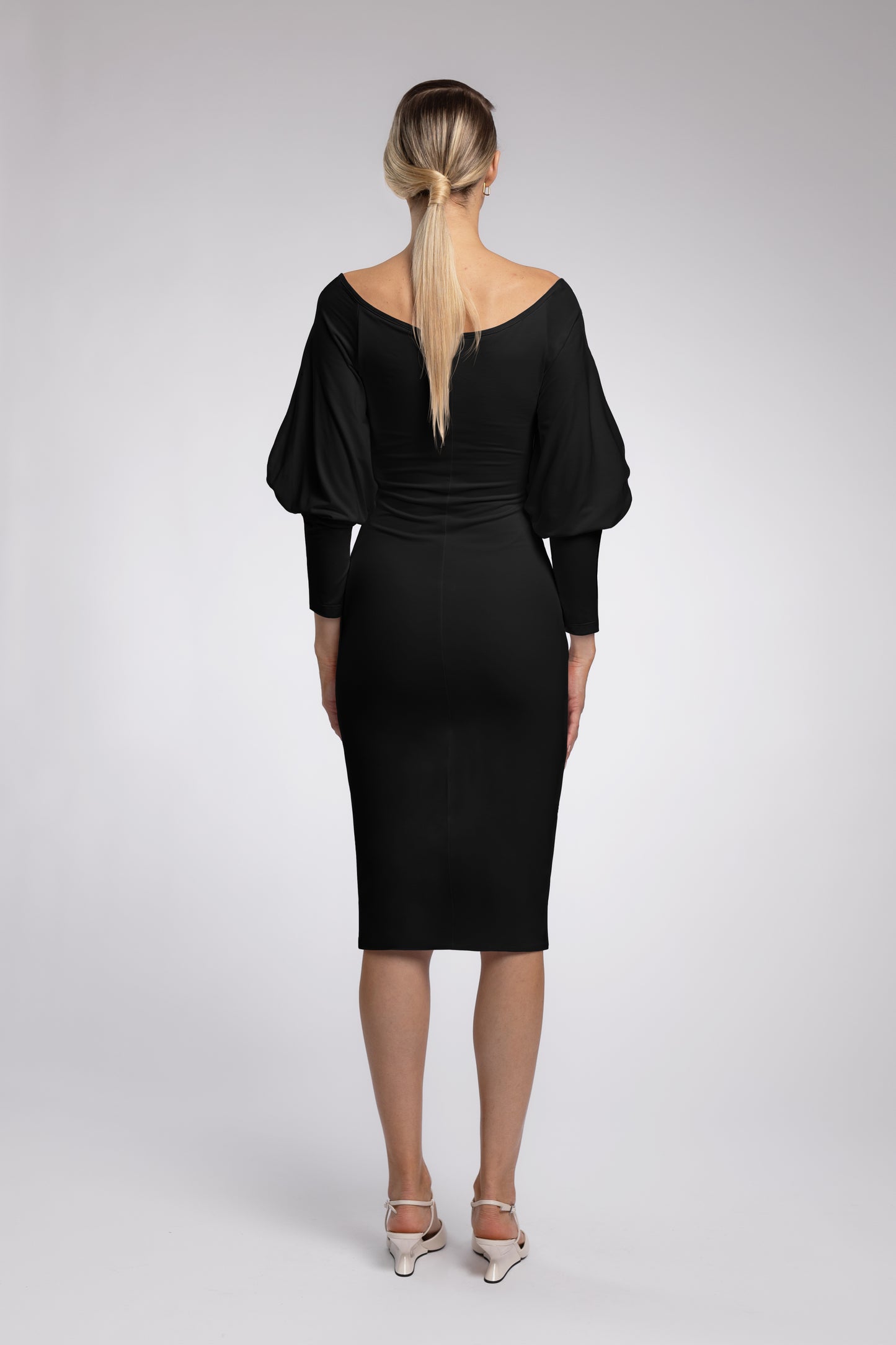 
                  
                    CHARLOTTE DRESS
                  
                