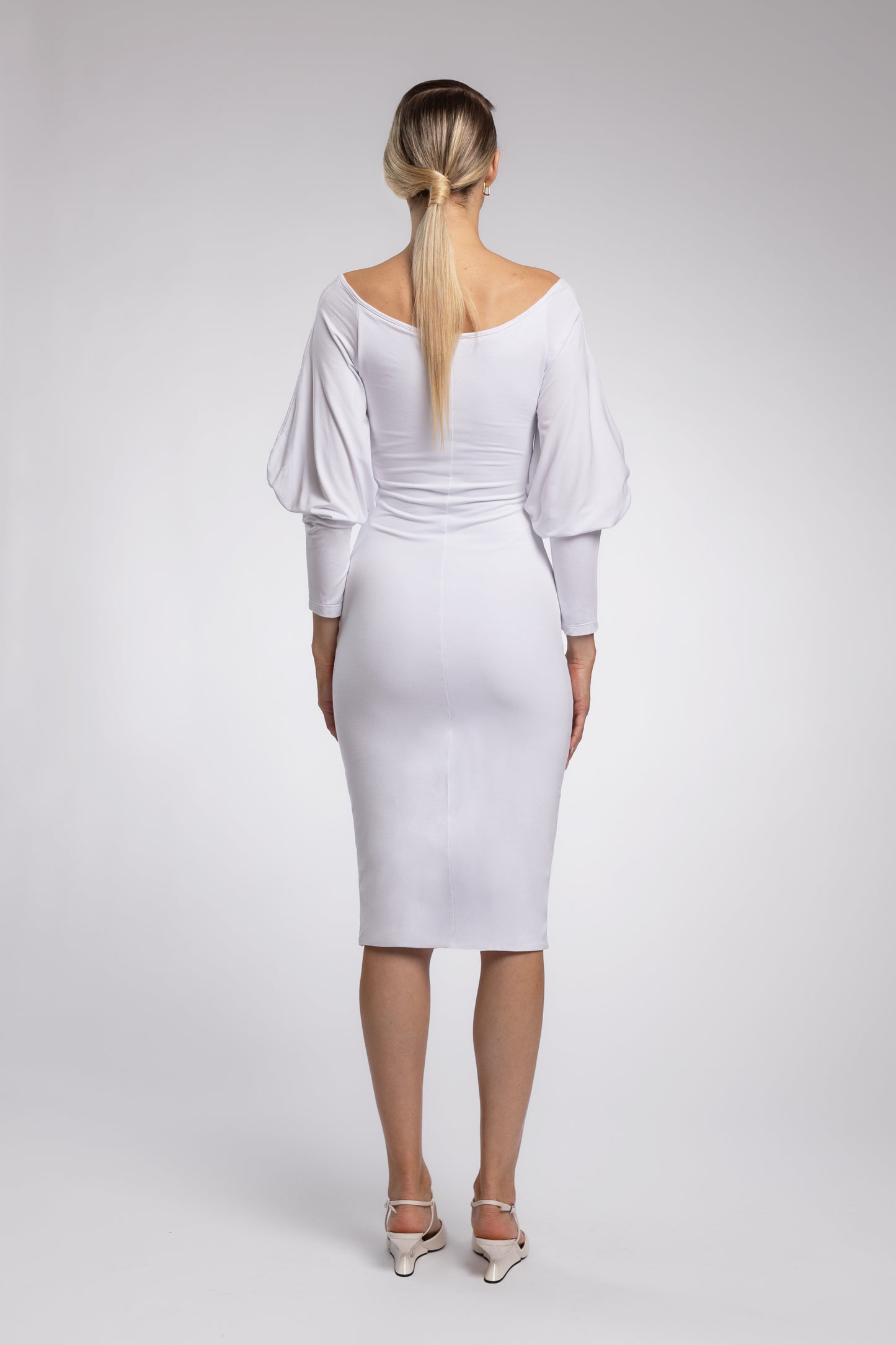 
                  
                    ERRERA DRESS
                  
                
