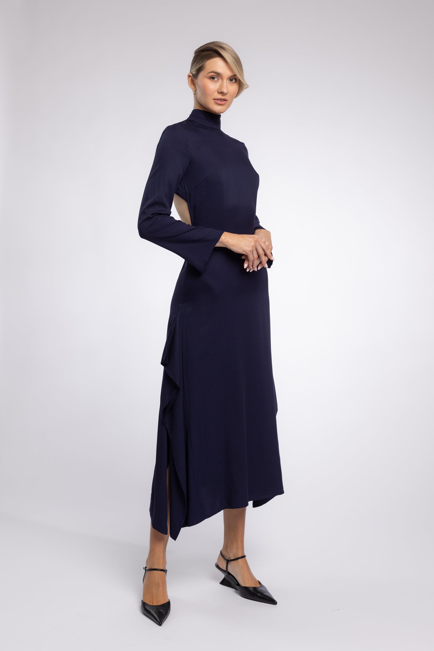 
                  
                    MARGERIE DRESS
                  
                
