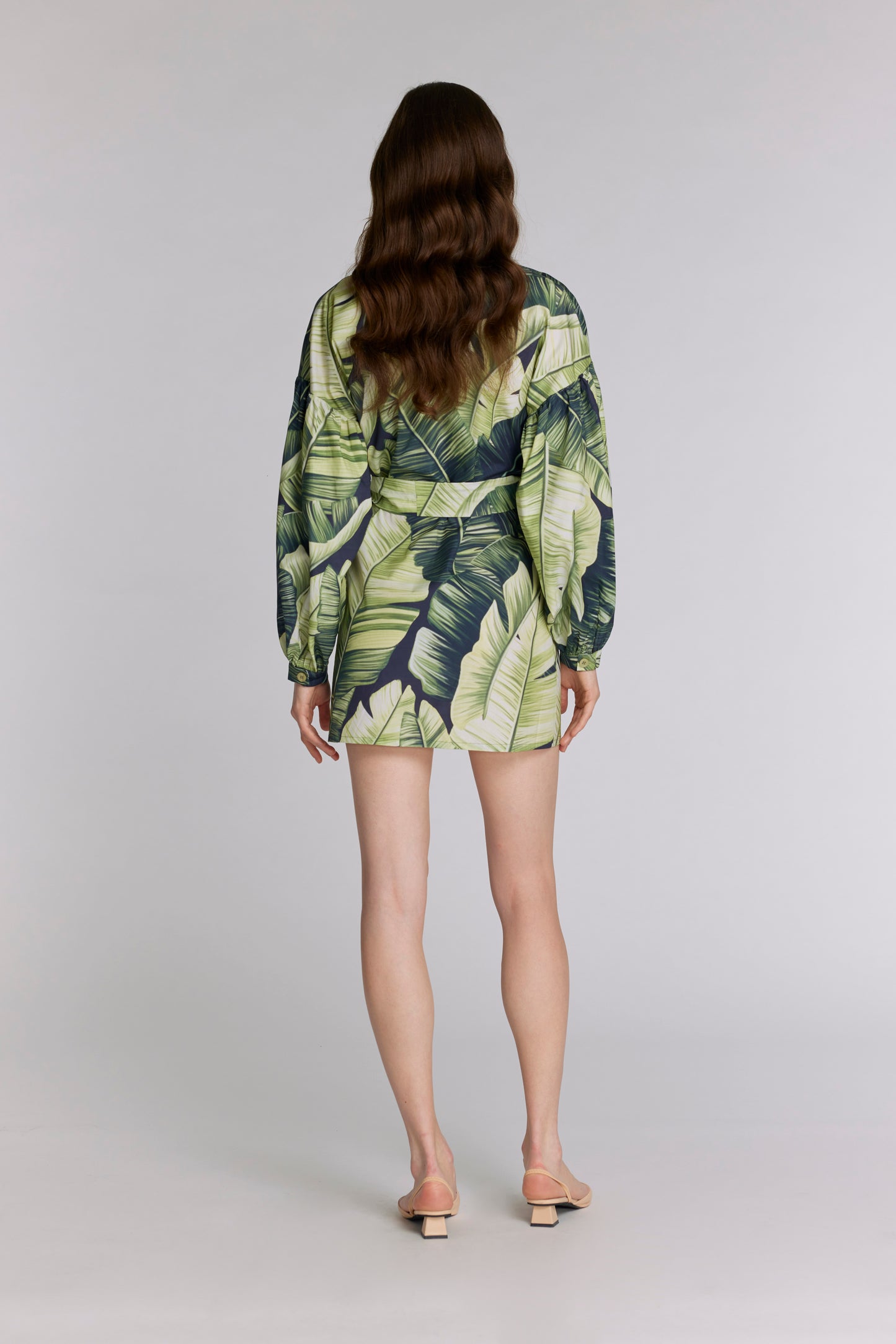 
                  
                    MIAMI HEAT kimono
                  
                
