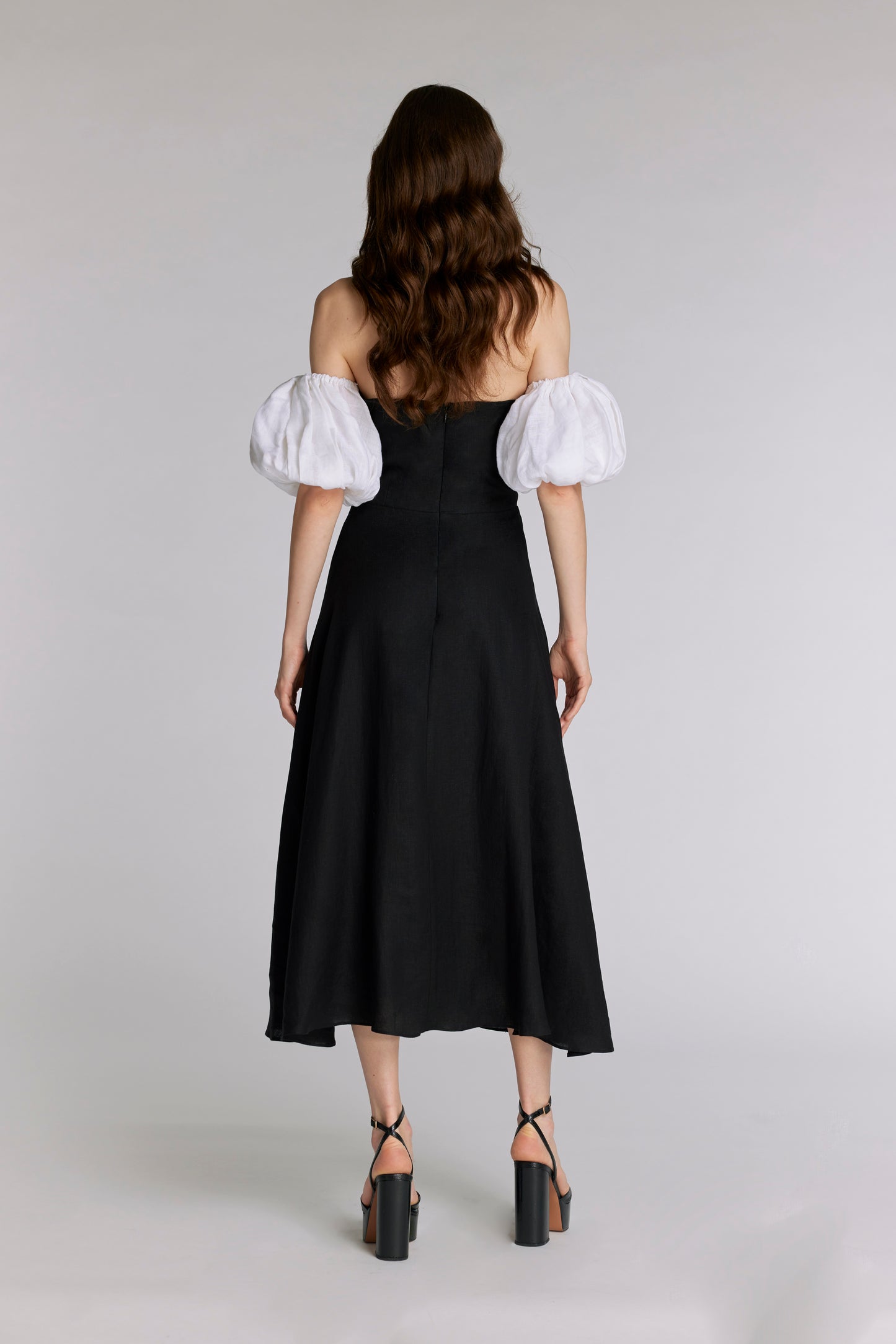 
                  
                    MONACO dress
                  
                