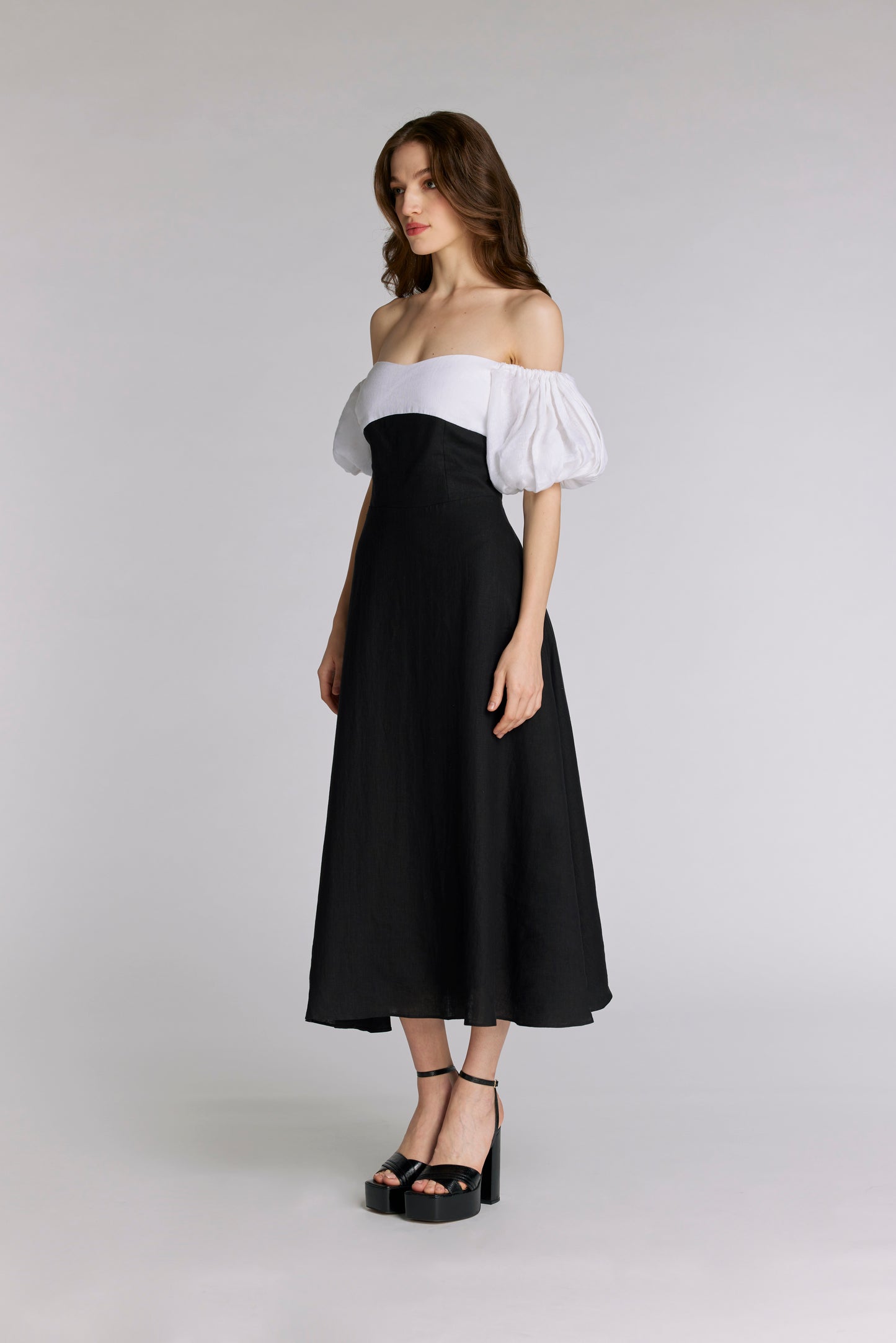 
                  
                    MONACO dress
                  
                
