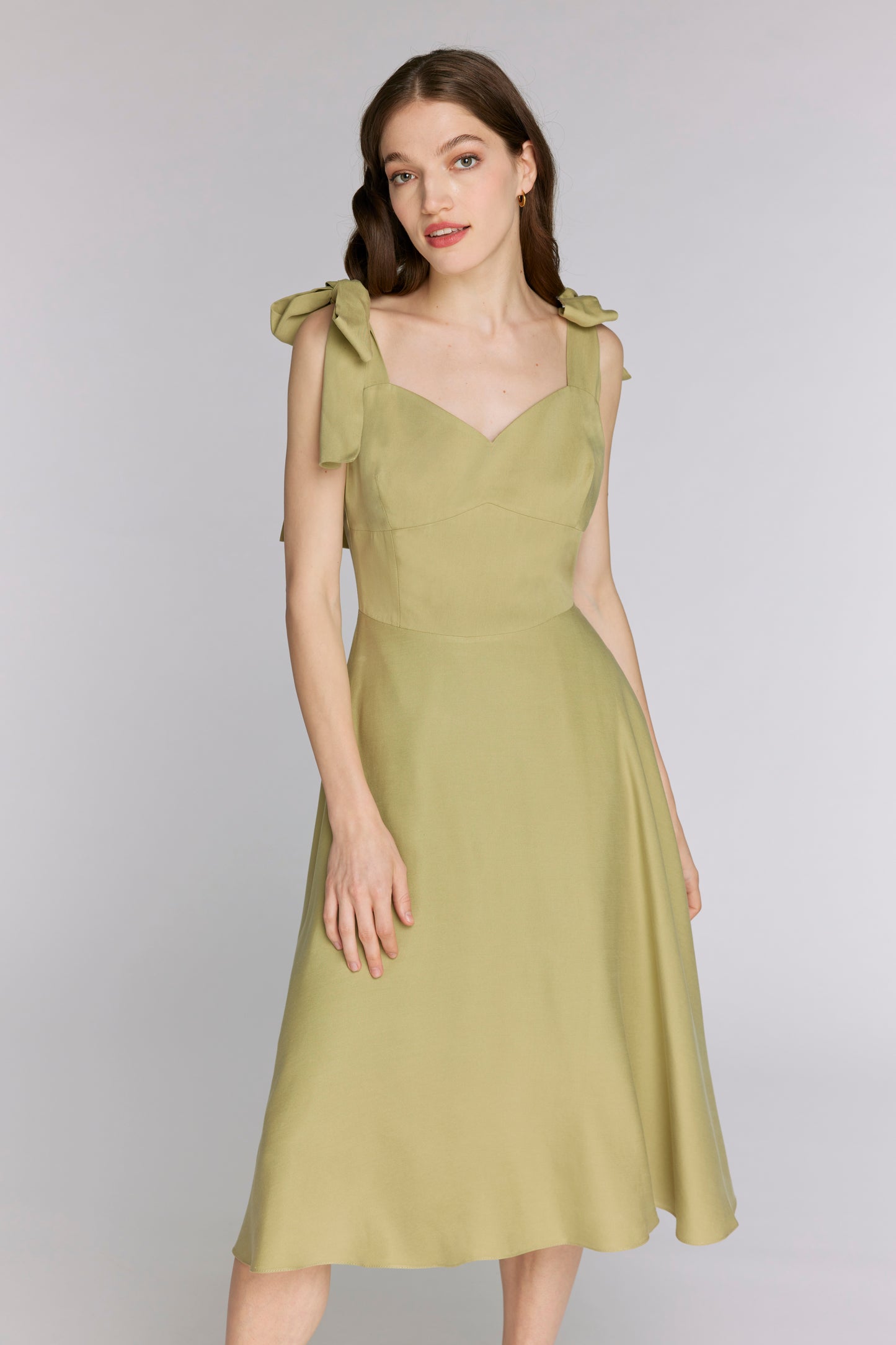 
                  
                    OLIANA dress
                  
                