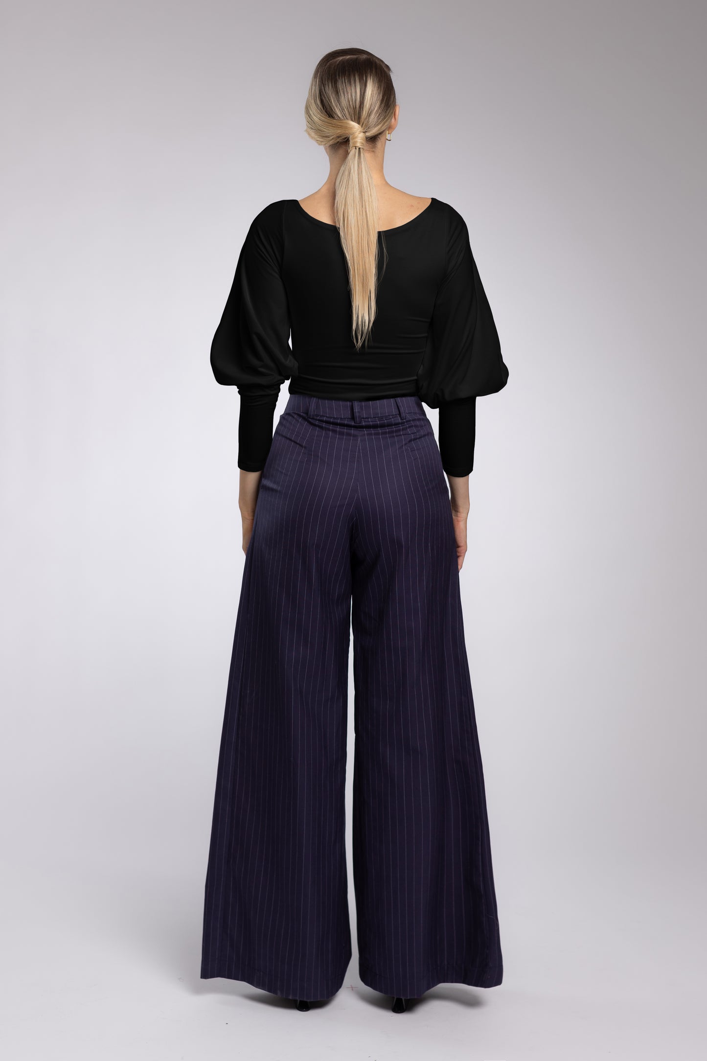 
                  
                    PERUSE BODYSUIT
                  
                