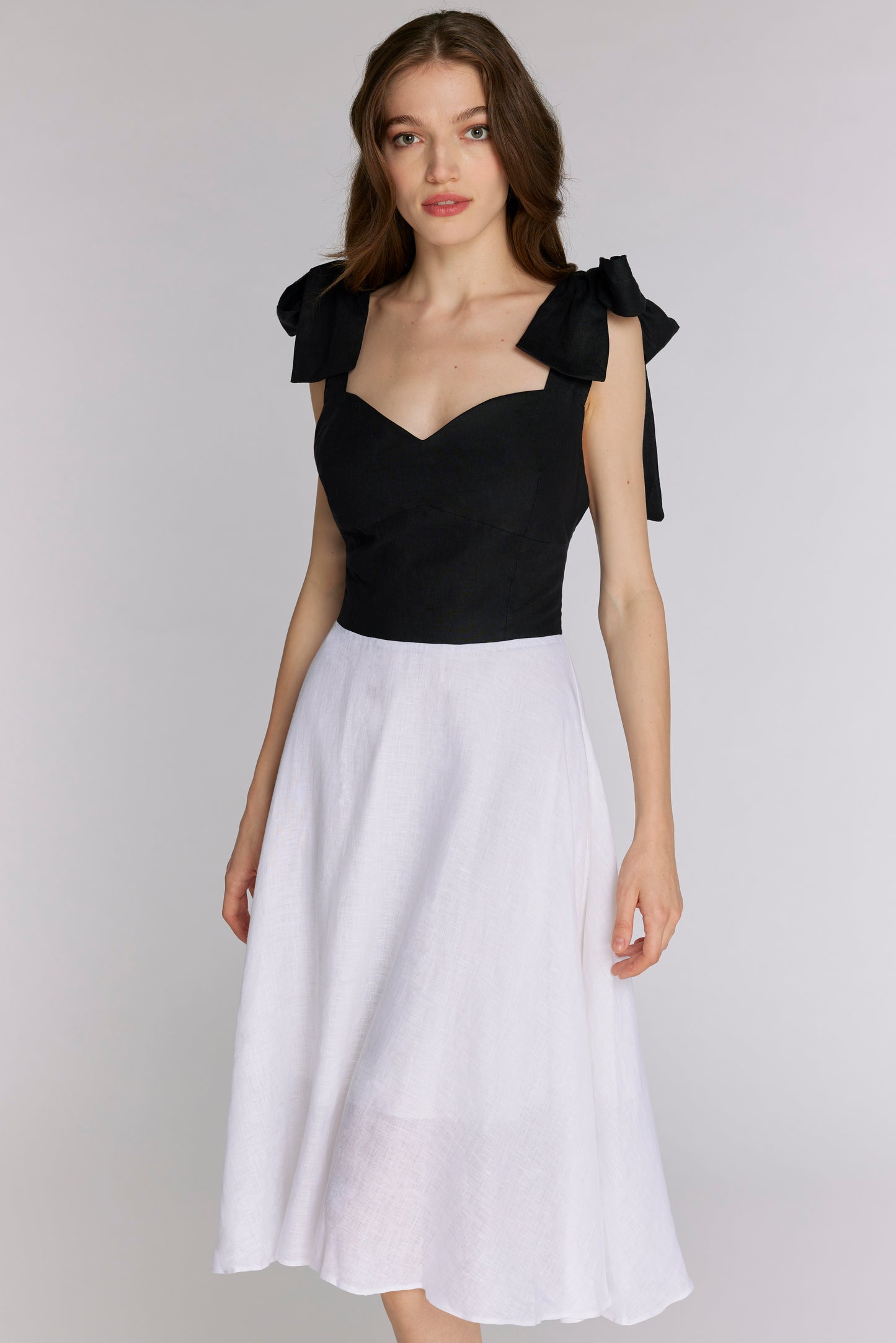
                  
                    SANTA CLARA dress
                  
                