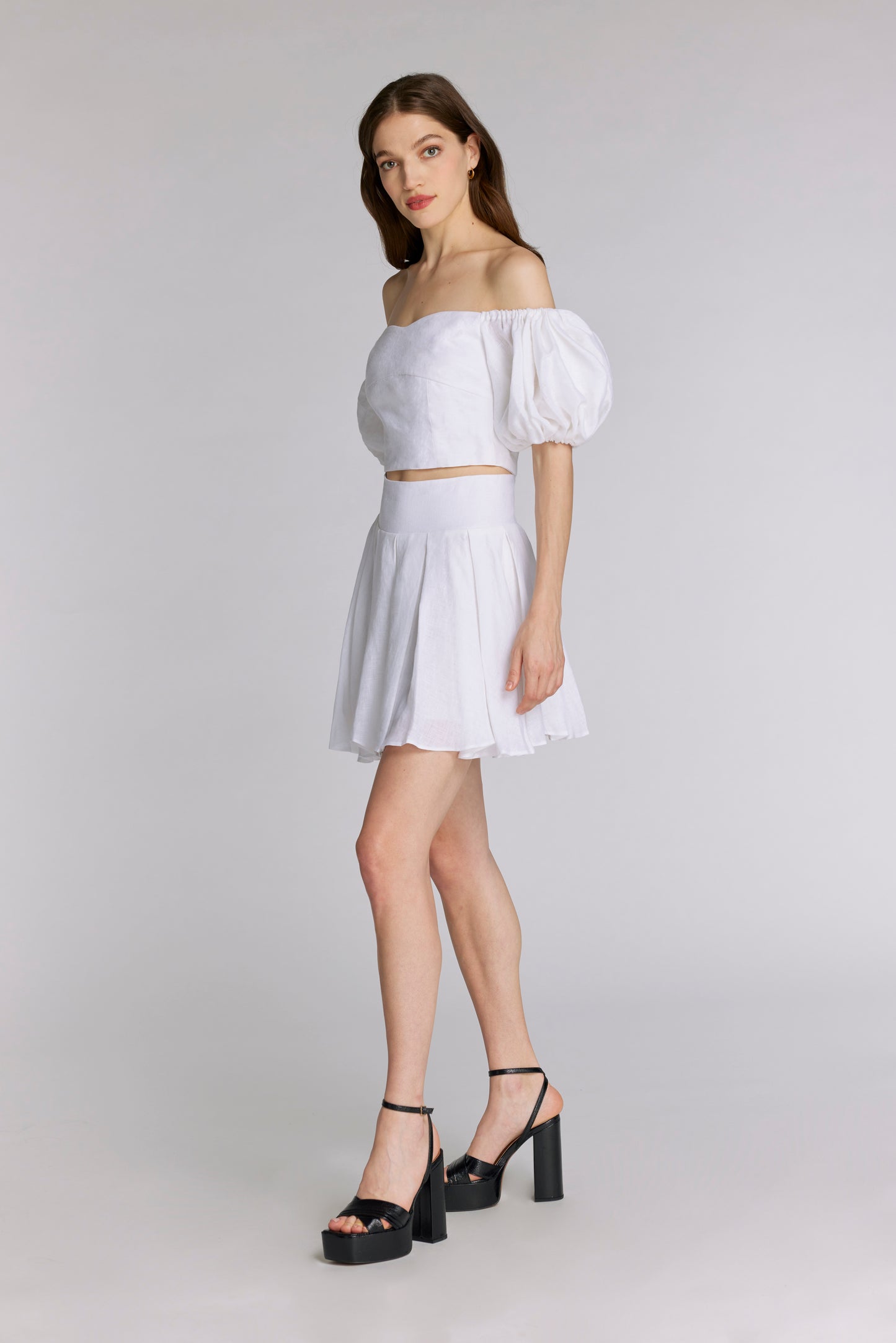 
                  
                    JUNO skirt
                  
                