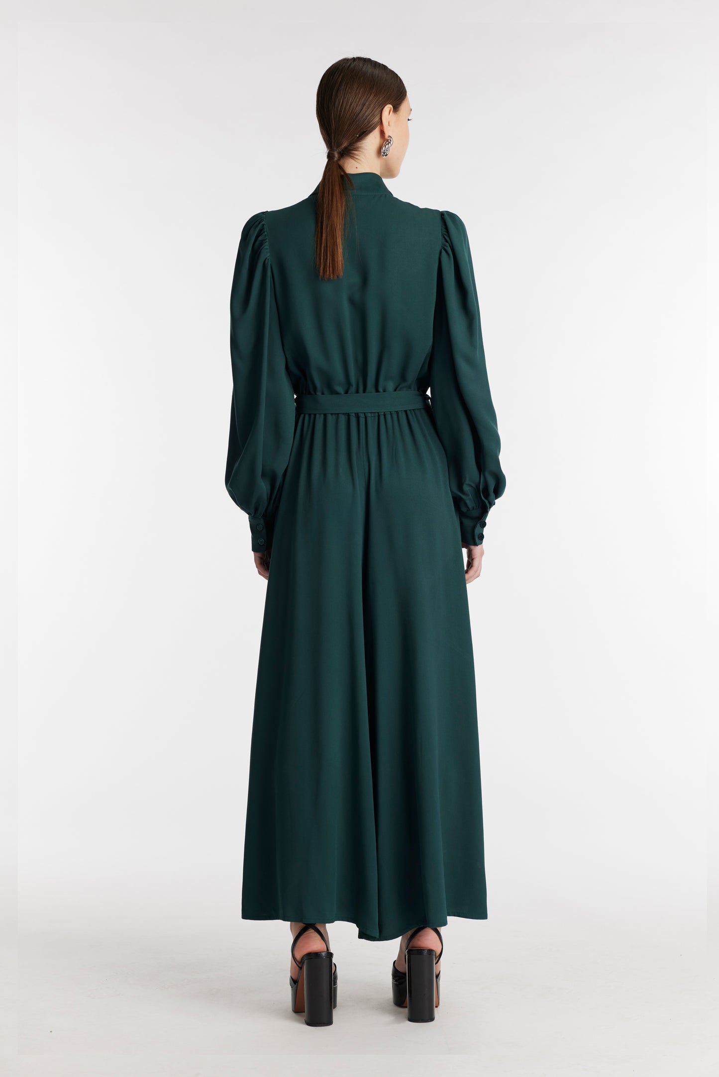
                  
                    HEARTLEAF jumpsuit
                  
                