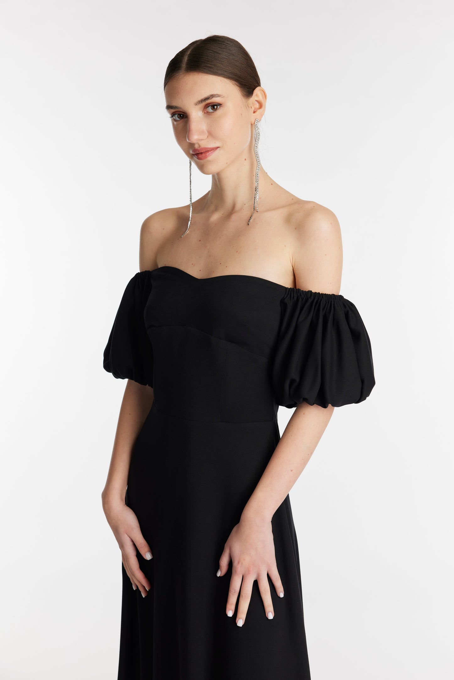 
                  
                    YALA dress
                  
                