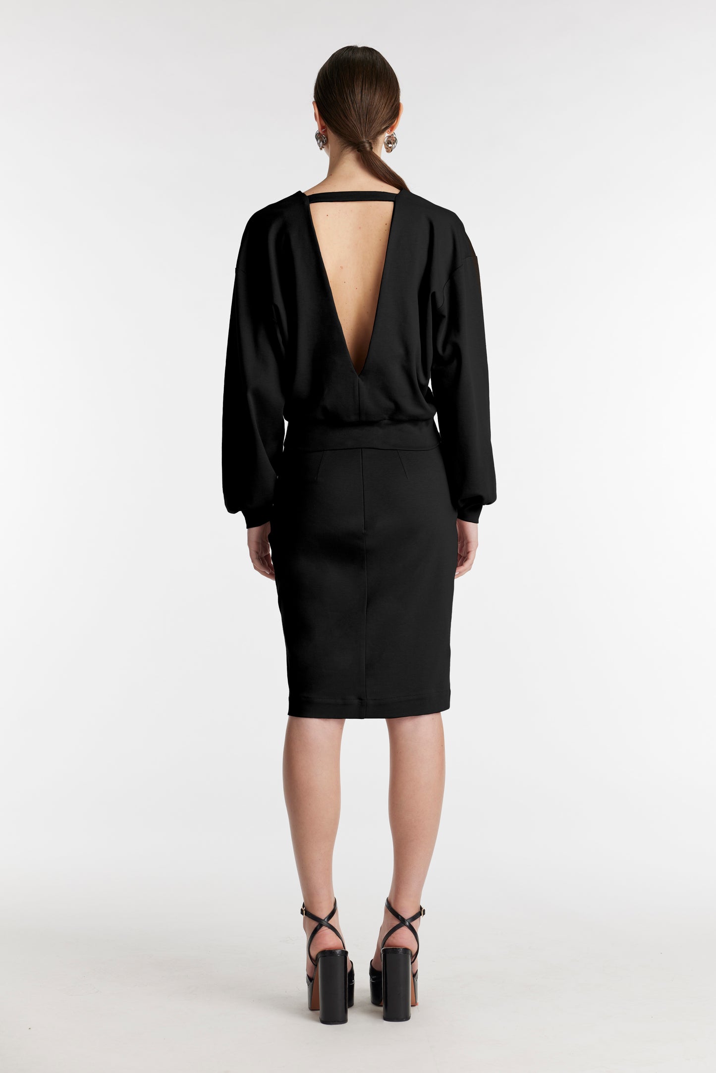 
                  
                    TAORMINA skirt
                  
                