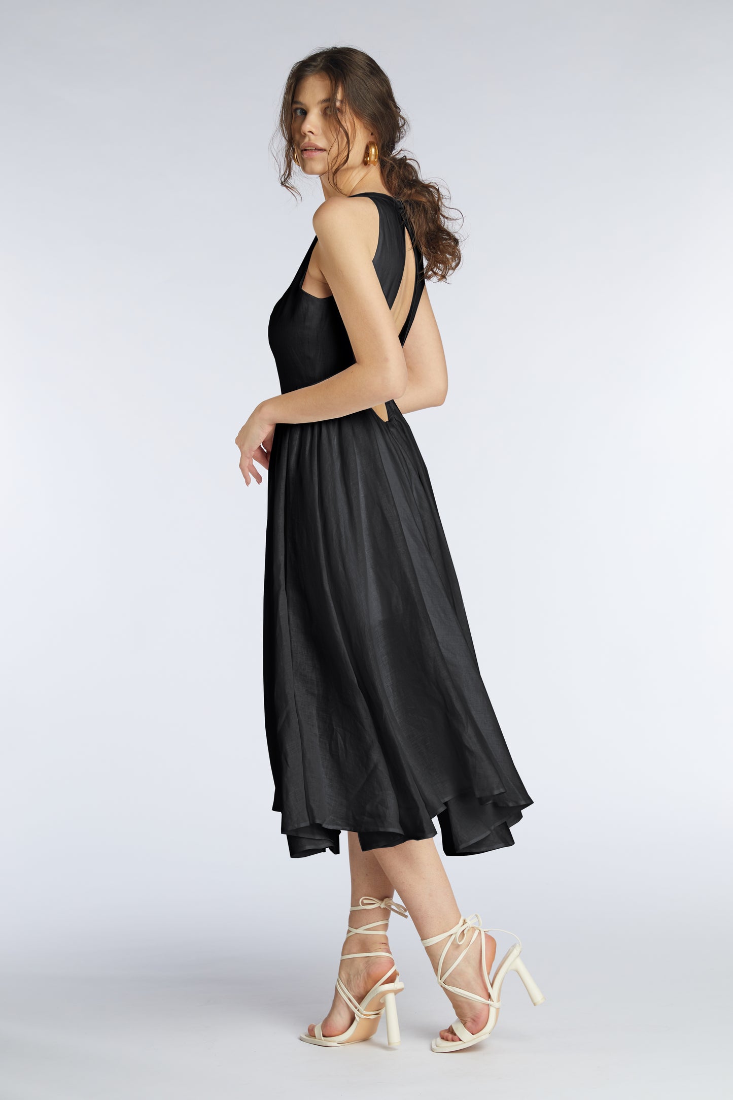 
                  
                    BELIZE dress
                  
                