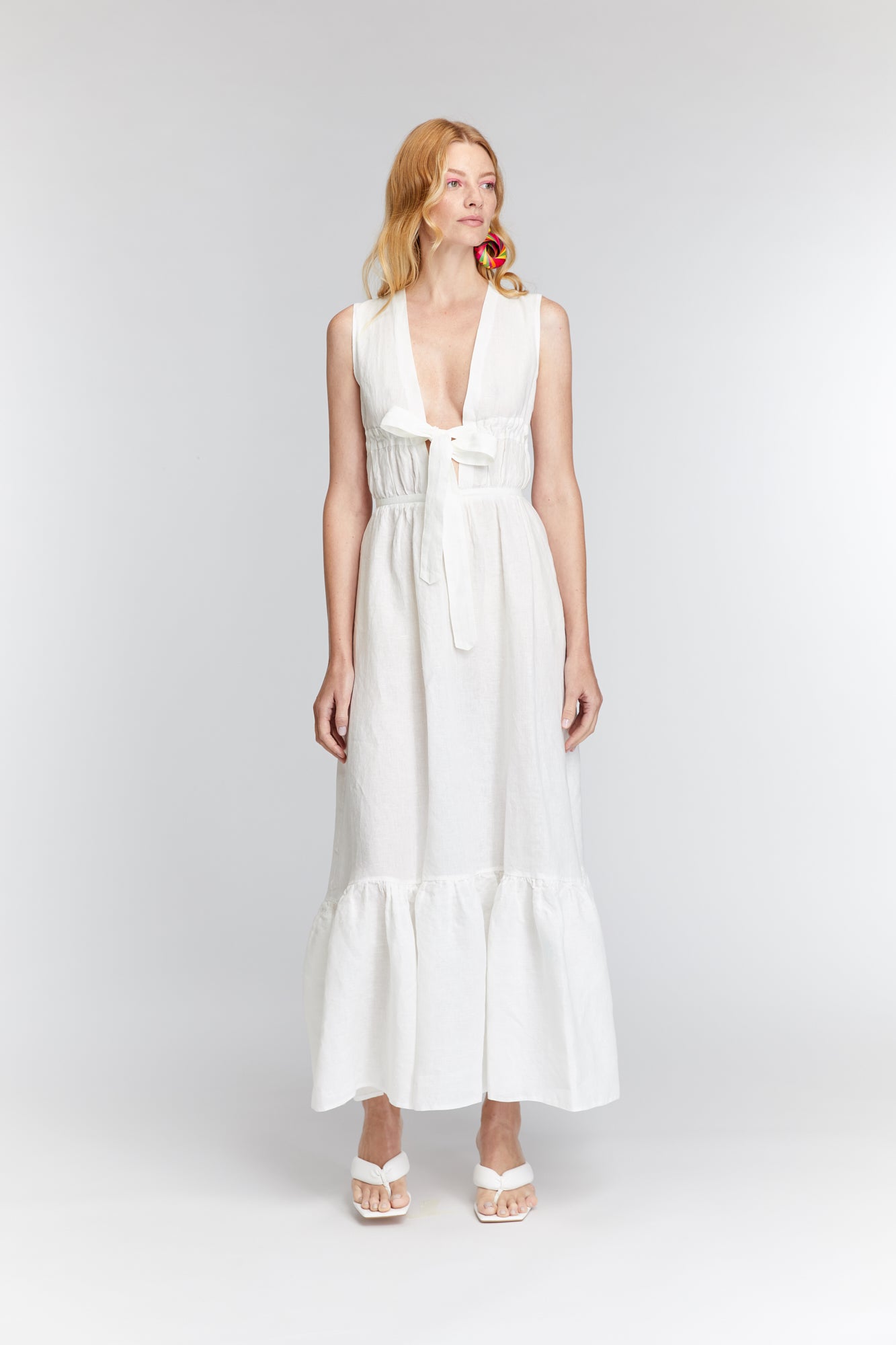 
                  
                    MOONFLOWER dress
                  
                