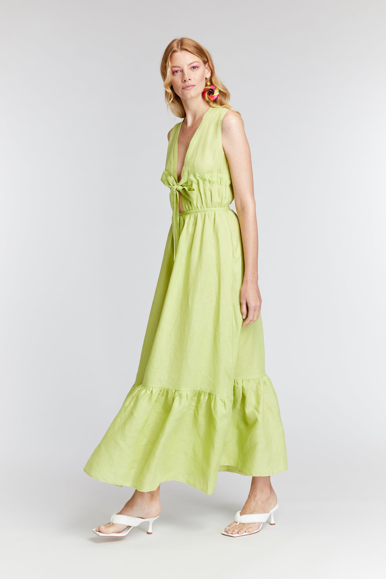 
                  
                    LIME FLOWER dress
                  
                