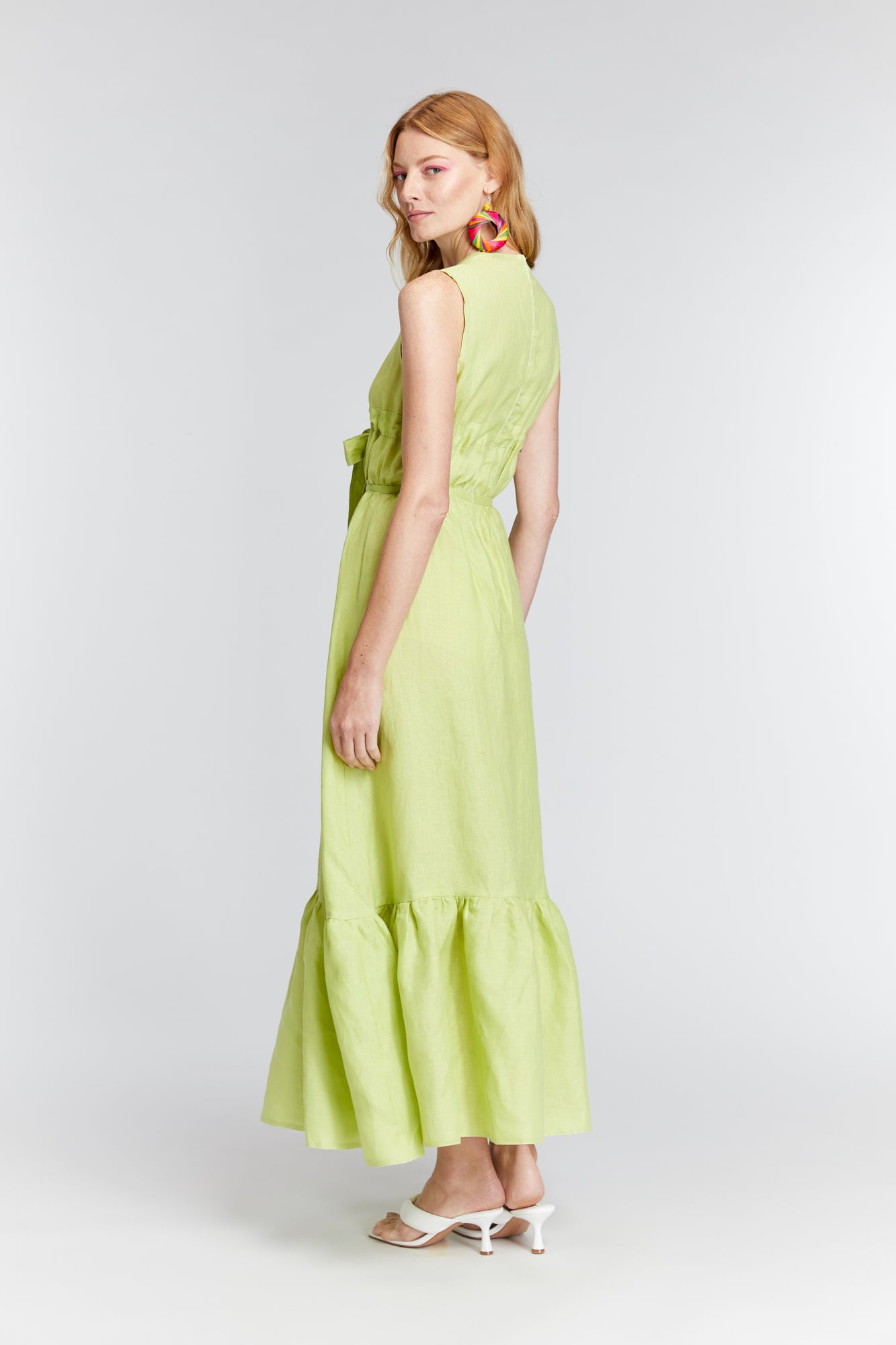 
                  
                    LIME FLOWER dress
                  
                