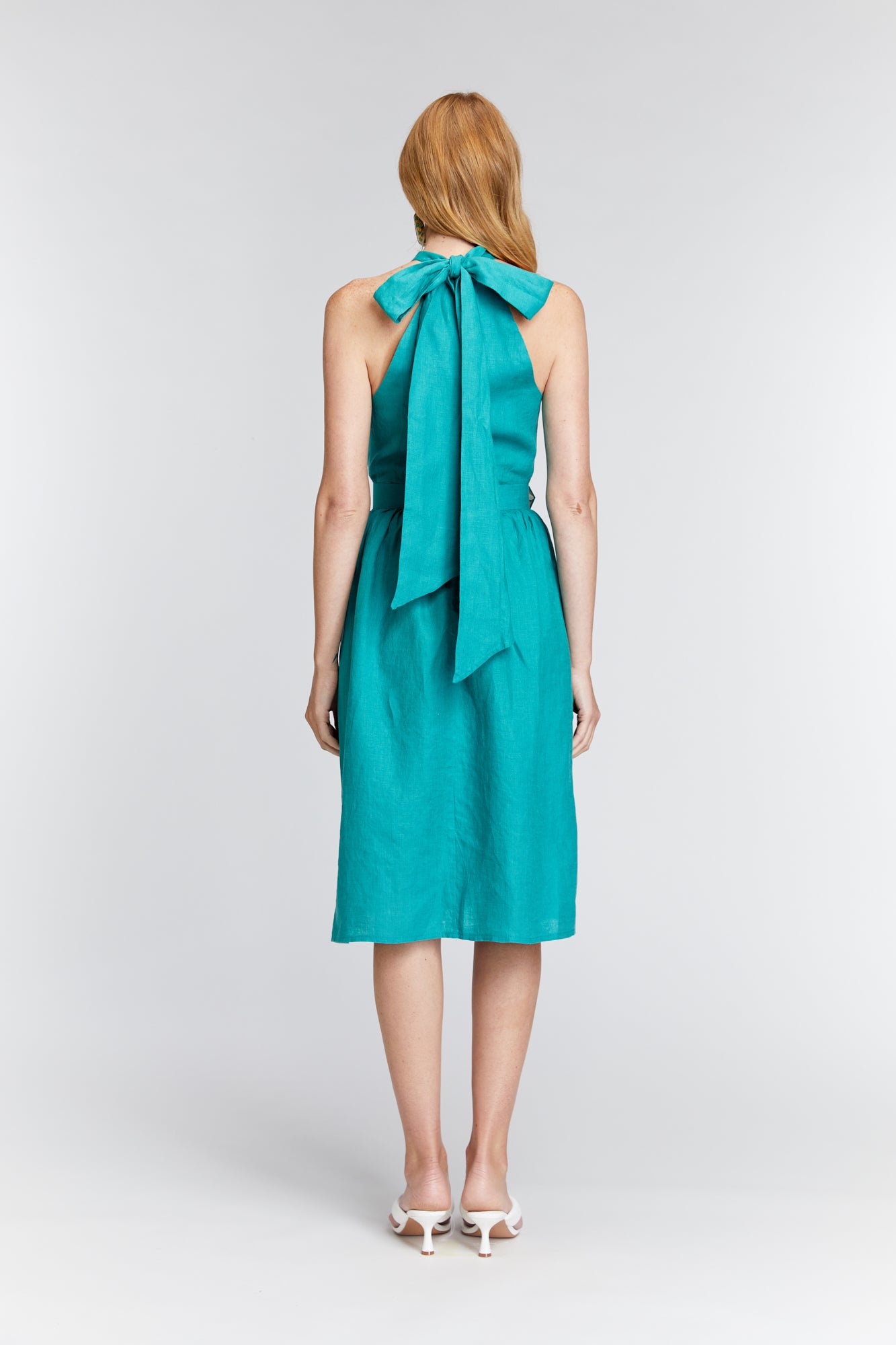 
                  
                    CARNATION dress
                  
                