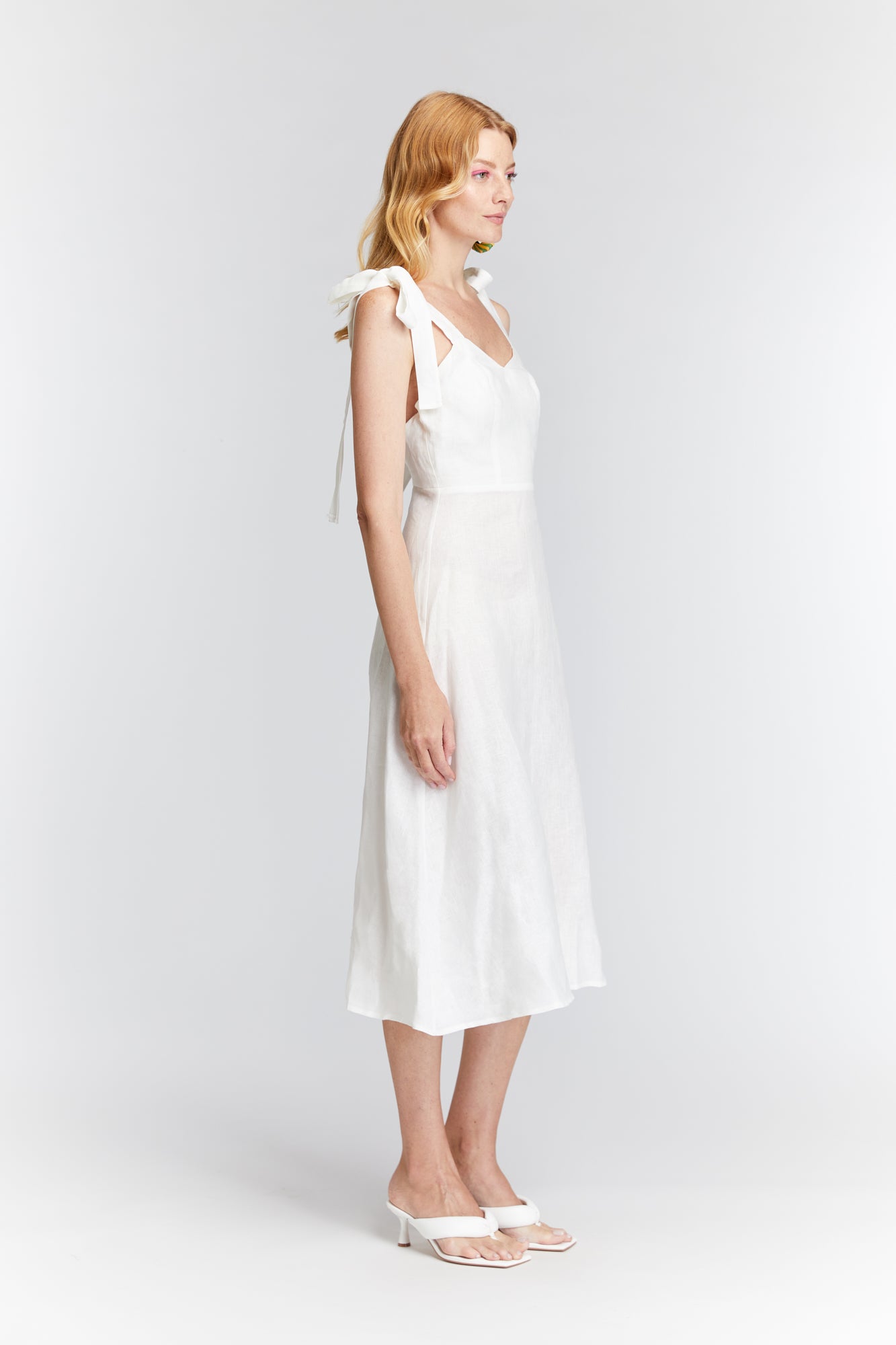 
                  
                    TULIP dress
                  
                