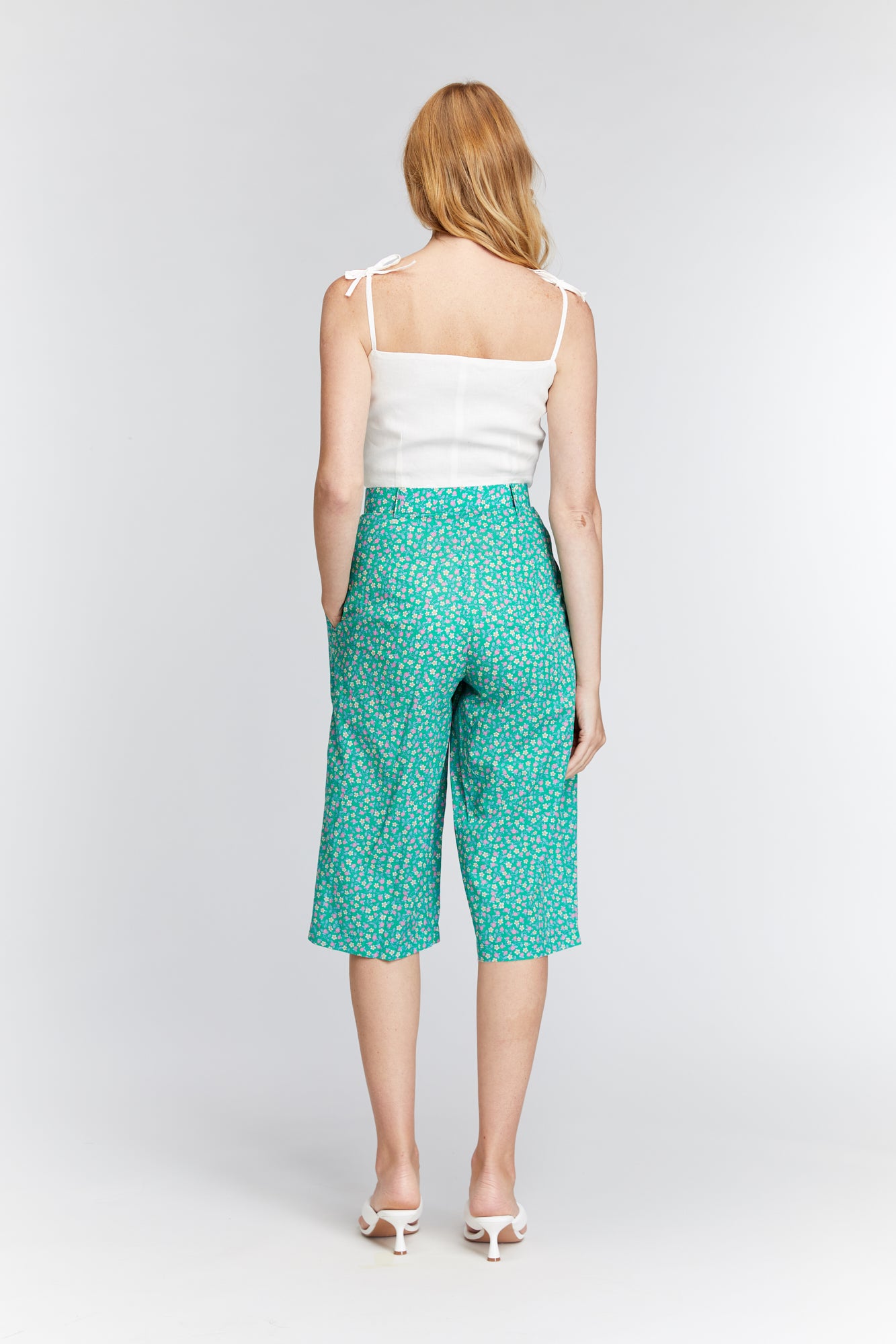 
                  
                    MADRONE pants
                  
                