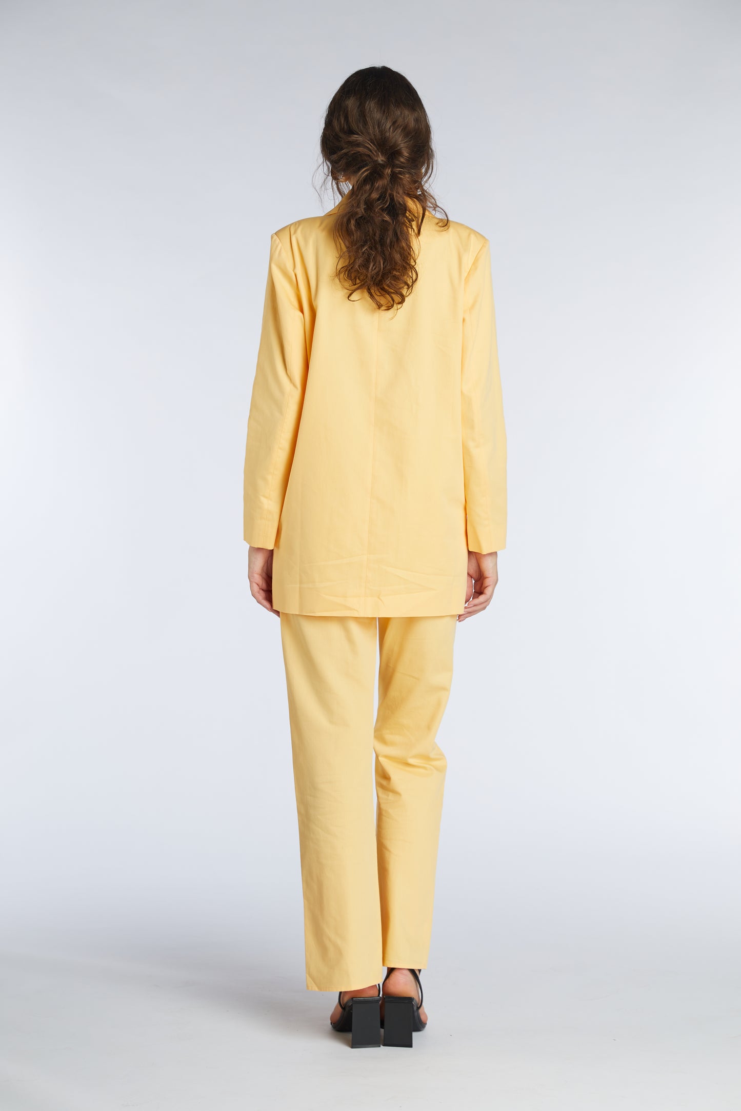 
                  
                    MANDARIN blazer
                  
                