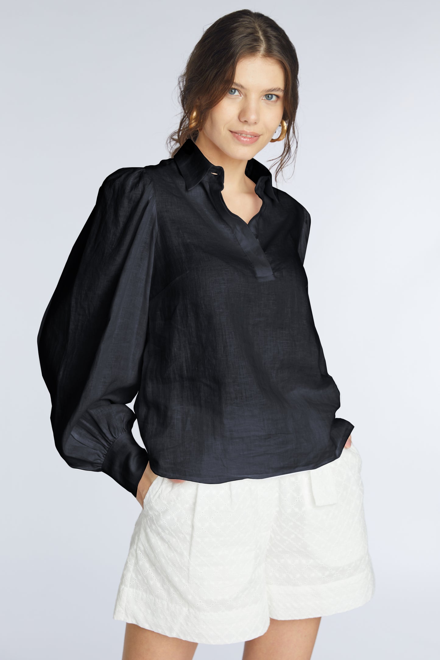 
                  
                    MARAJO shirt
                  
                