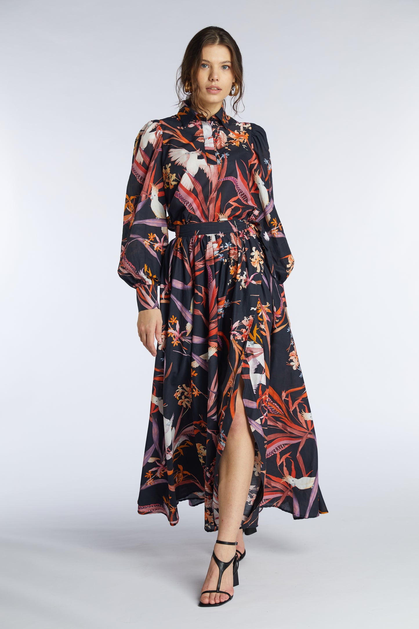 
                  
                    TROPIC shirt
                  
                