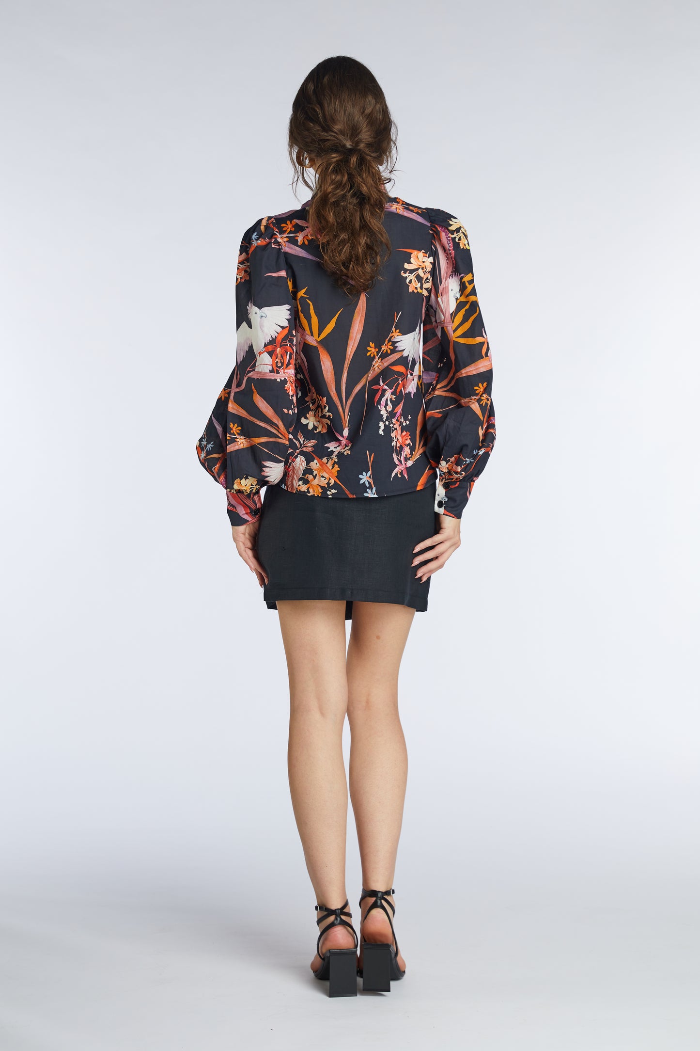 
                  
                    TROPIC shirt
                  
                