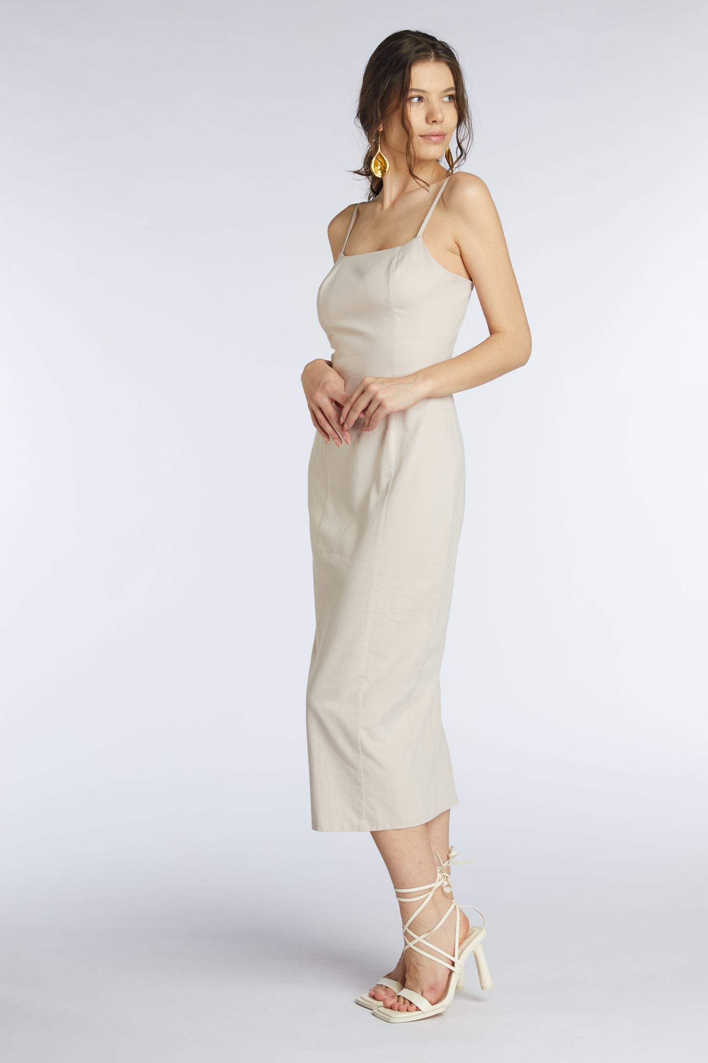 
                  
                    TUBEROSE dress
                  
                