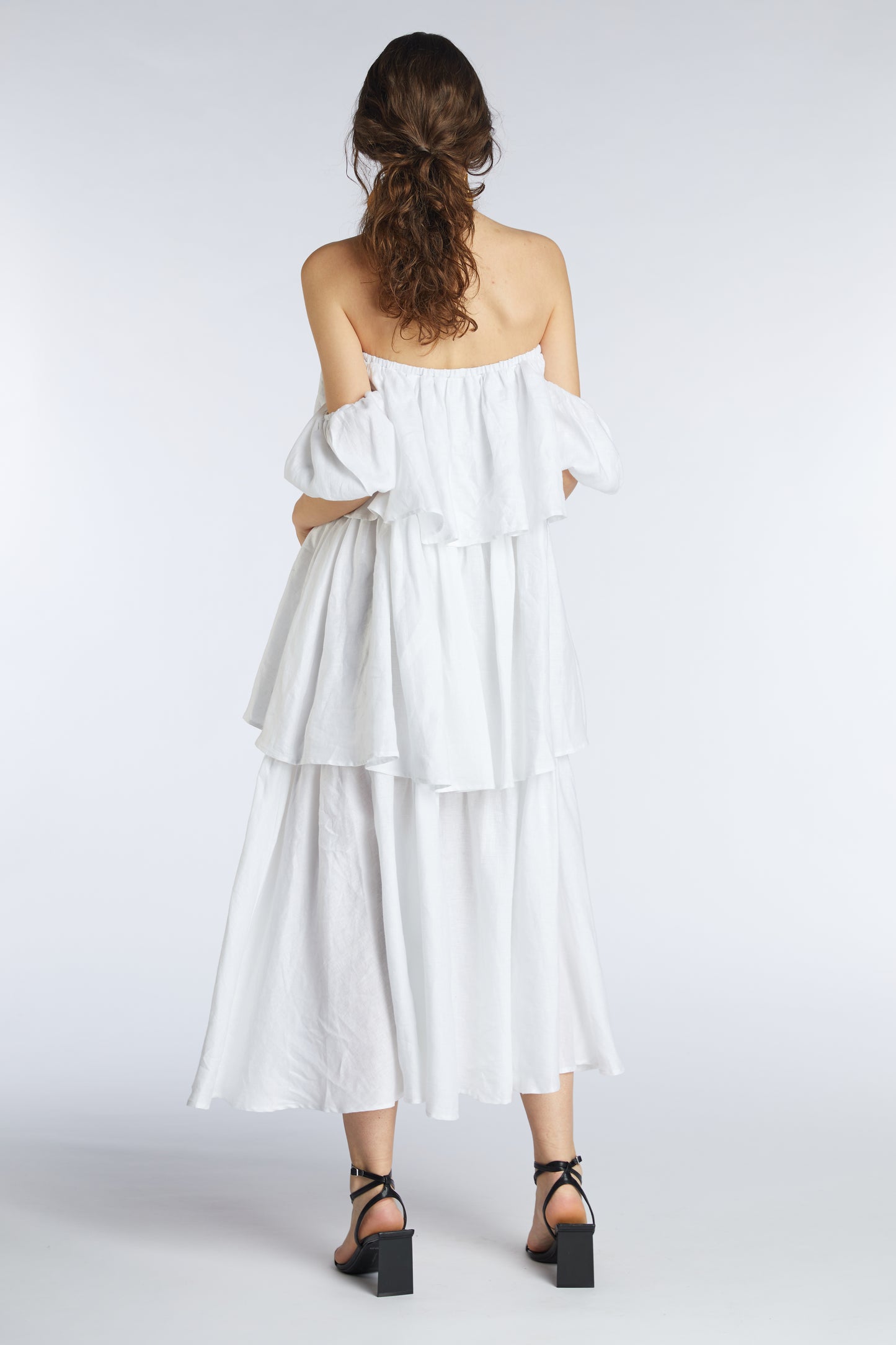 
                  
                    WISTERIA dress
                  
                