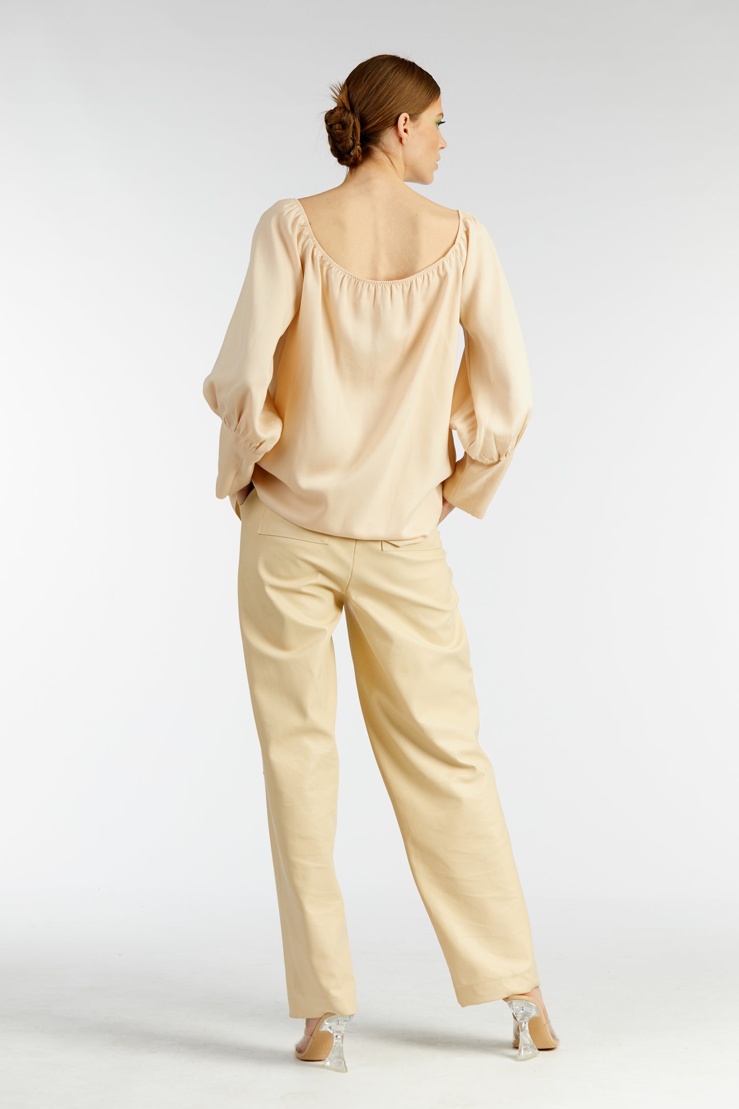 
                  
                    KAOLIN top
                  
                