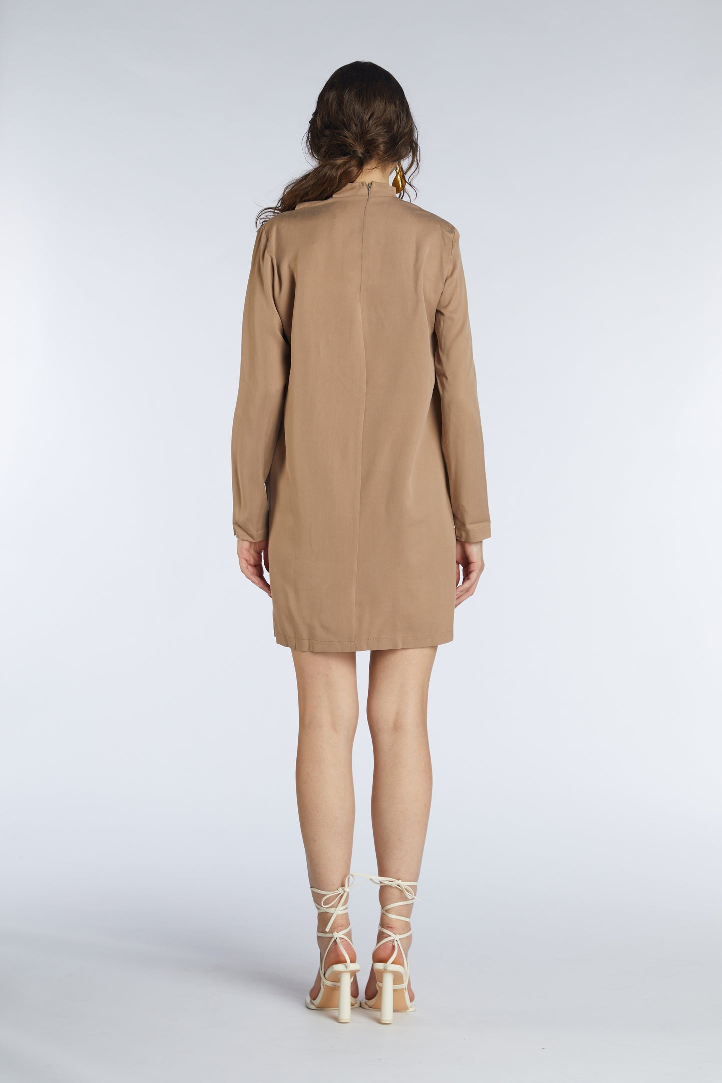 
                  
                    MAPLE dress
                  
                