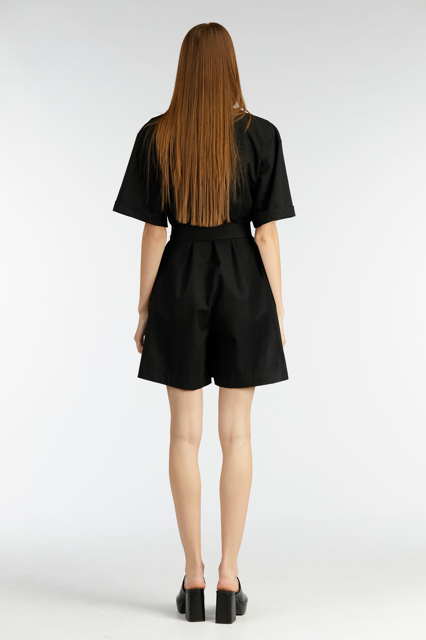 
                  
                    SWAN jumpsuit
                  
                