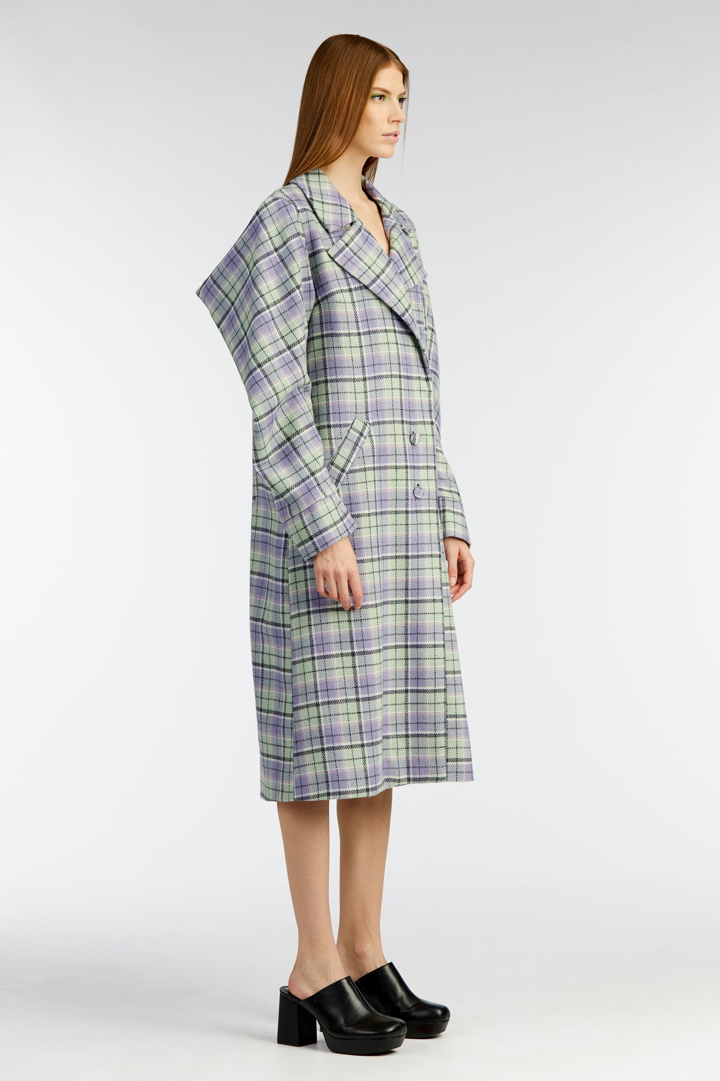
                  
                    WILLOW coat
                  
                
